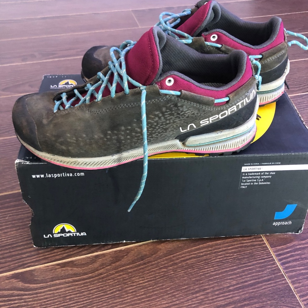 La Sportiva Evo TX2 Approach shoes